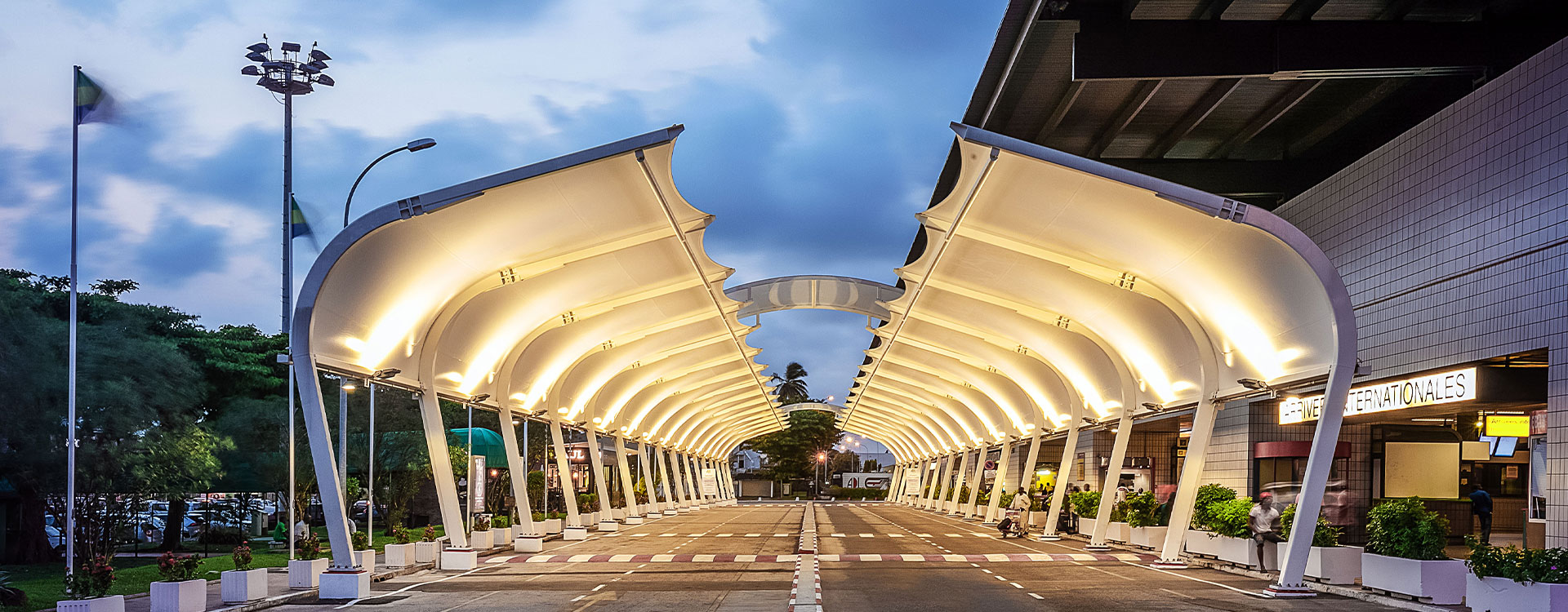 Libreville Airport Passenger Set Down